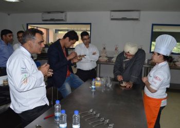 Junior Pastry Indian Cup